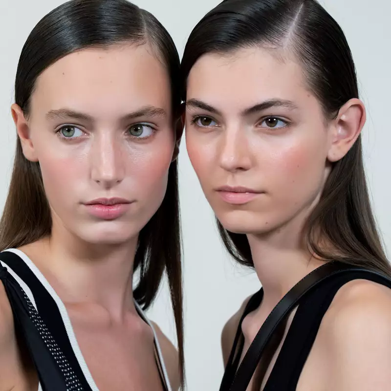 Cómo conseguir un maquillaje natural paso a paso: ideas para conseguir un look sencillo