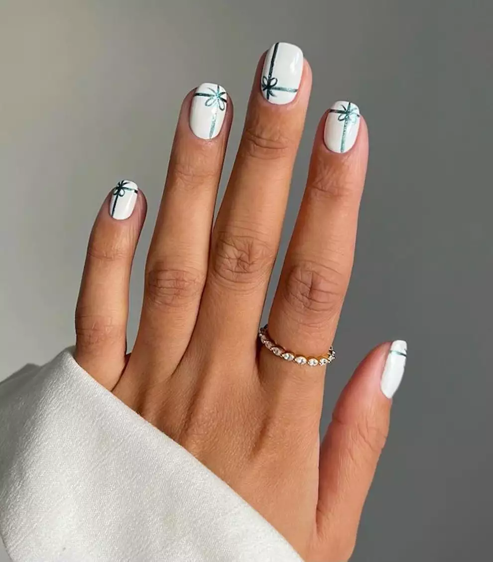 Las mejores 410 ideas de Uñas blancas  uñas blancas manicura manicura de  uñas