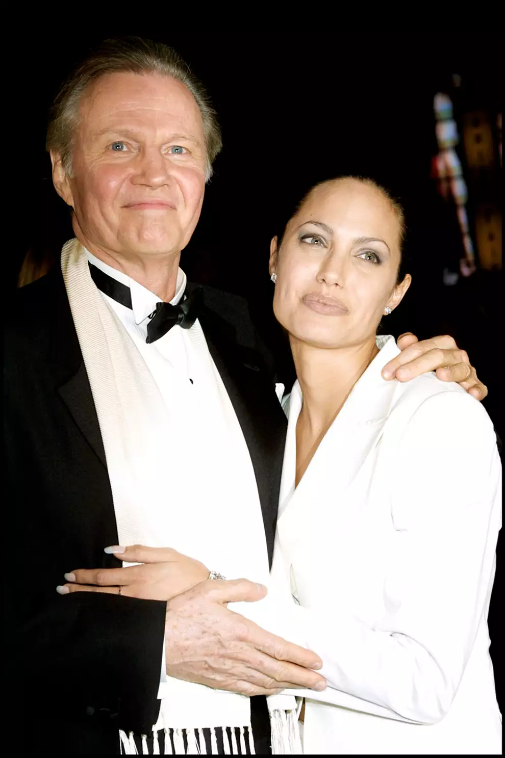 Parecidos hijos famosos Jon Voight y Angelina Jolie