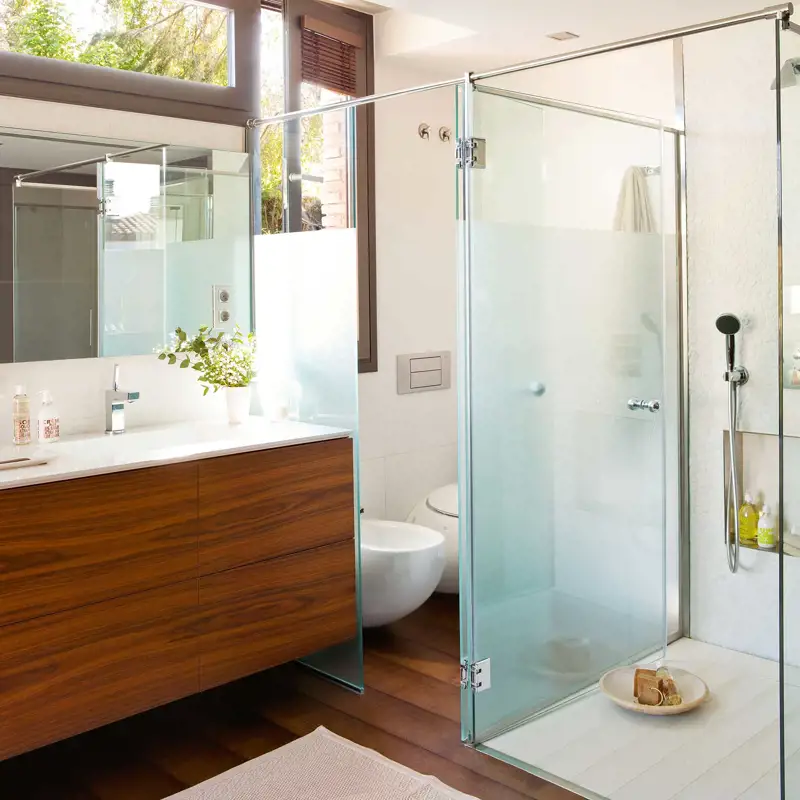 10 baños con ducha modernos y prácticos que te encantarán