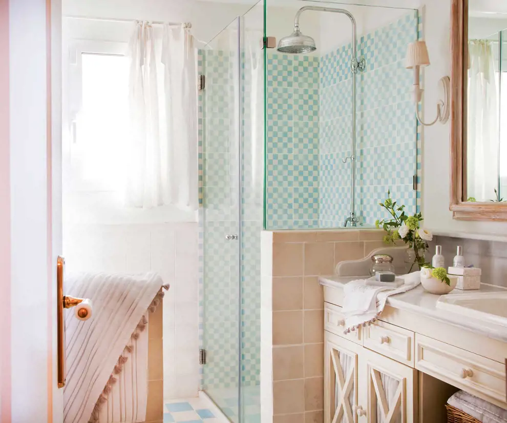 10 baños con ducha modernos y prácticos que te encantarán