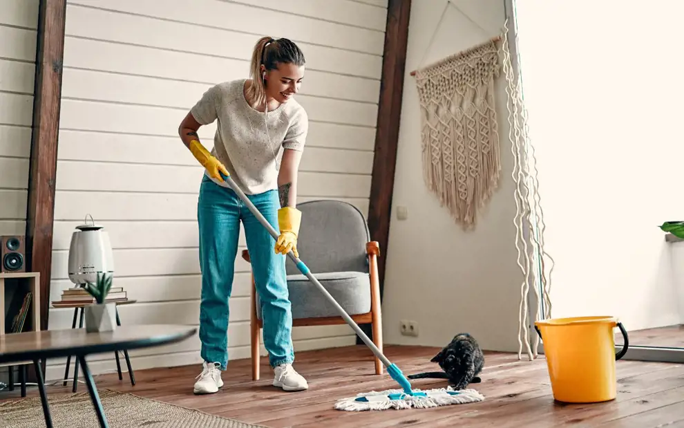 Cómo limpiar la casa a fondo en menos tiempo: trucos para ser más eficiente
