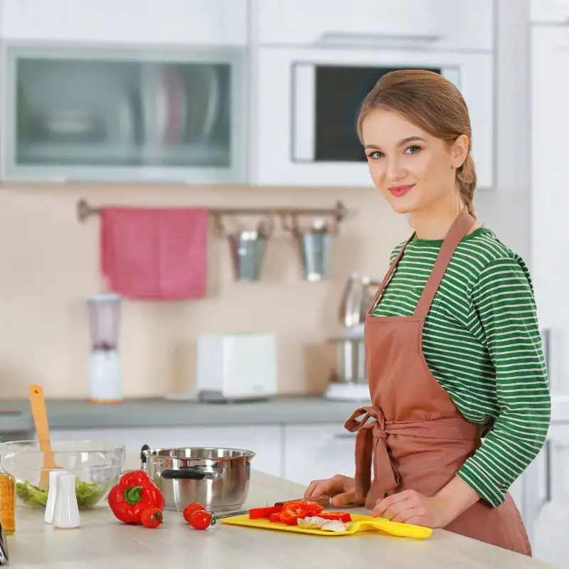 Cómo ahorrar en la cocina: trucos para gastar menos y aprovechar mejor la comida
