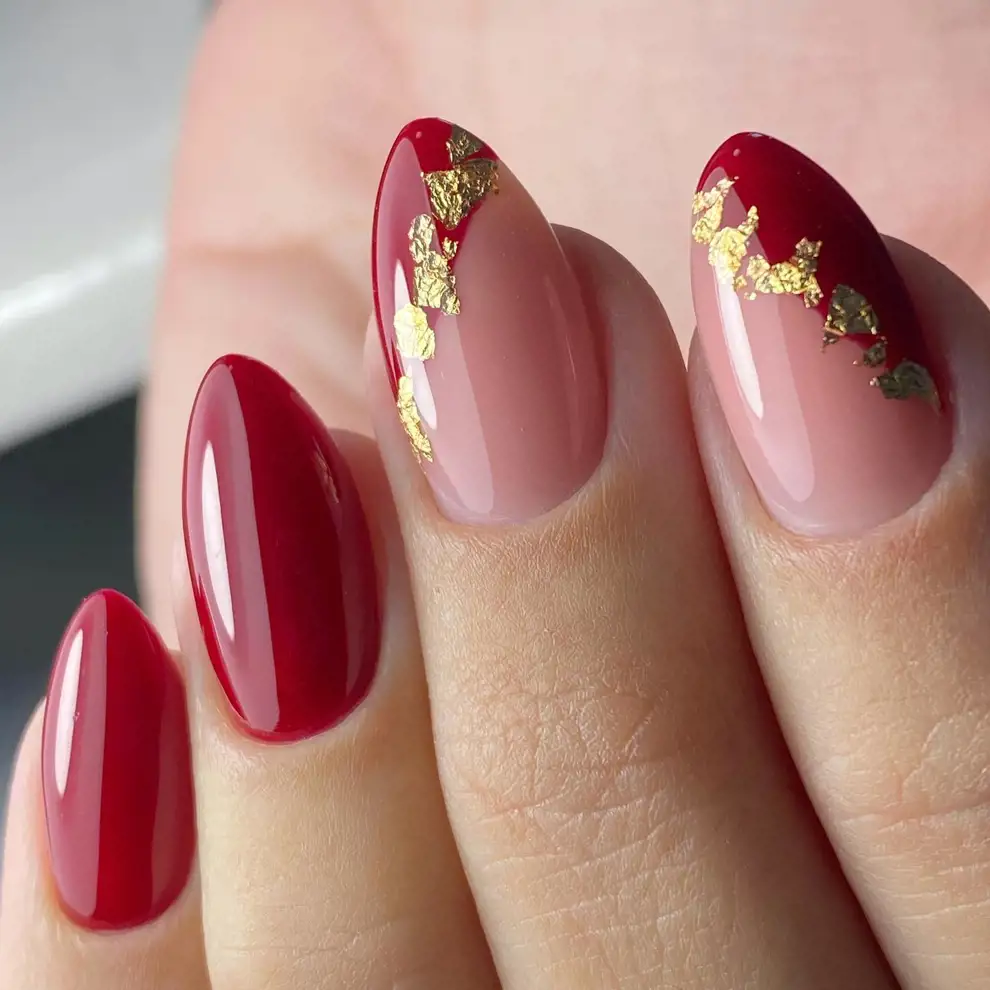 10 ideas de uñas rojas decoradas los diseños más elegantes de una manicura que no pasa de moda