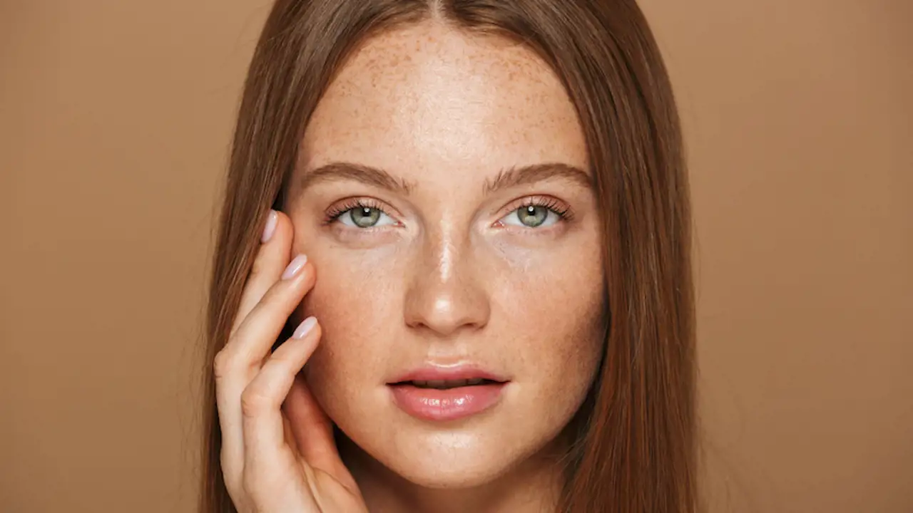 Las 10 mejores cremas hidratantes para la piel grasa: tu rostro se verá radiante y sin brillos