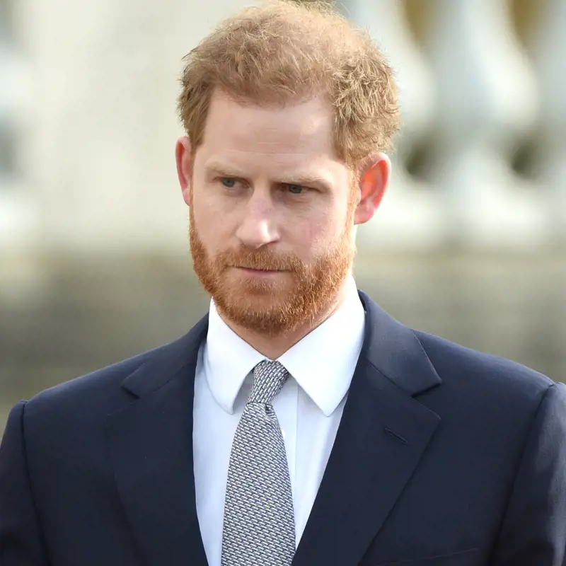 ¡Escándalo! El príncipe Harry publica sus memorias, el libro con el rompe por completo con la Casa Real