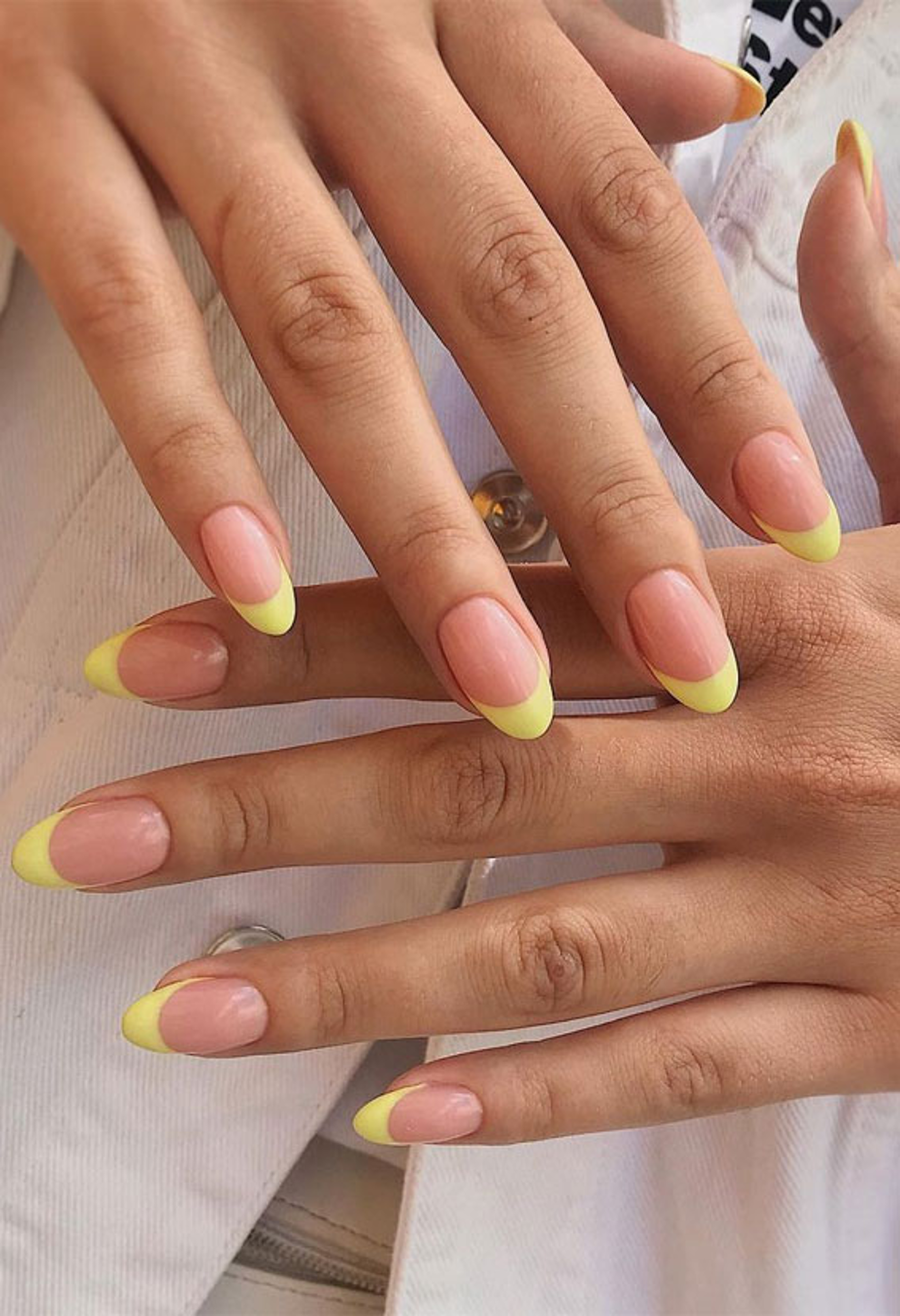 Uñas amarillo pastel: los diseños de uñas más alegres que son muy fáciles de copiar