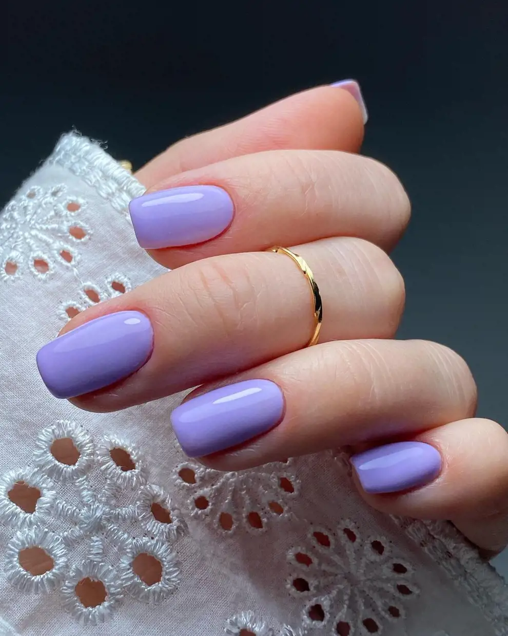 uñas color morado claro para dar un toque fresco  Lavender nails Purple  nails Lilac nails