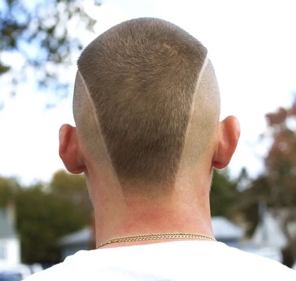 Corte de pelo mohicano para hombre: descubre 10 versiones modernas (y llevaderas) de este estilo transgresor