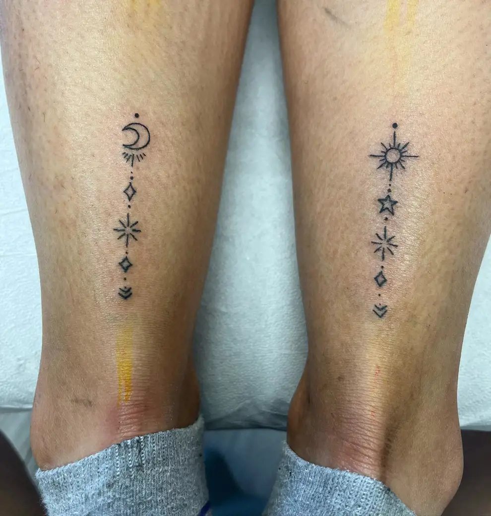 Tatuaje sol y luna minimalista: complementarios