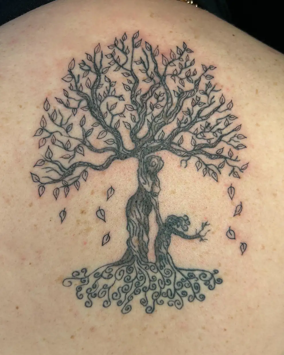Tatuajes de hijos con símbolos: árbol de la vida