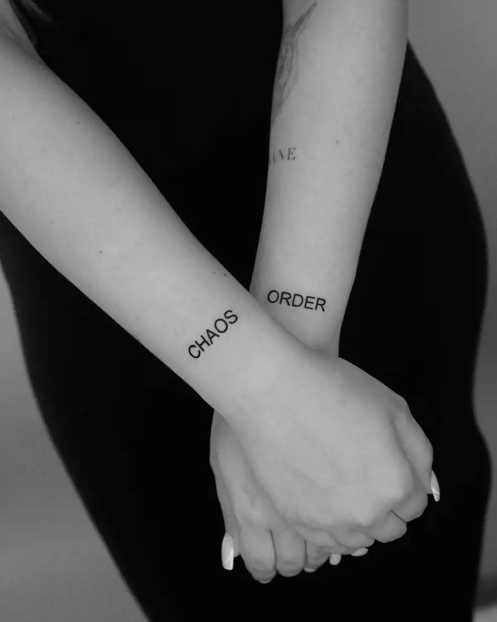 Pequeños tatuajes con palabras