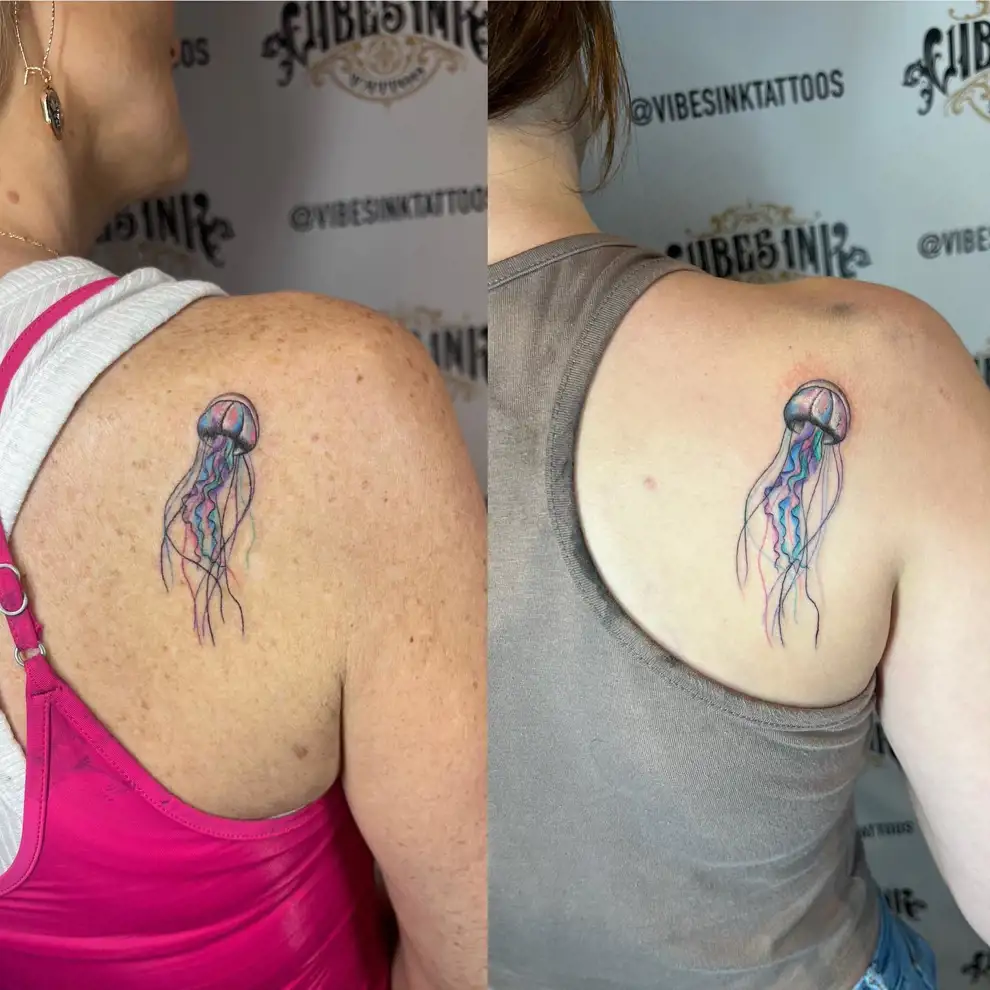 Tatuajes madre e hija originales: medusas