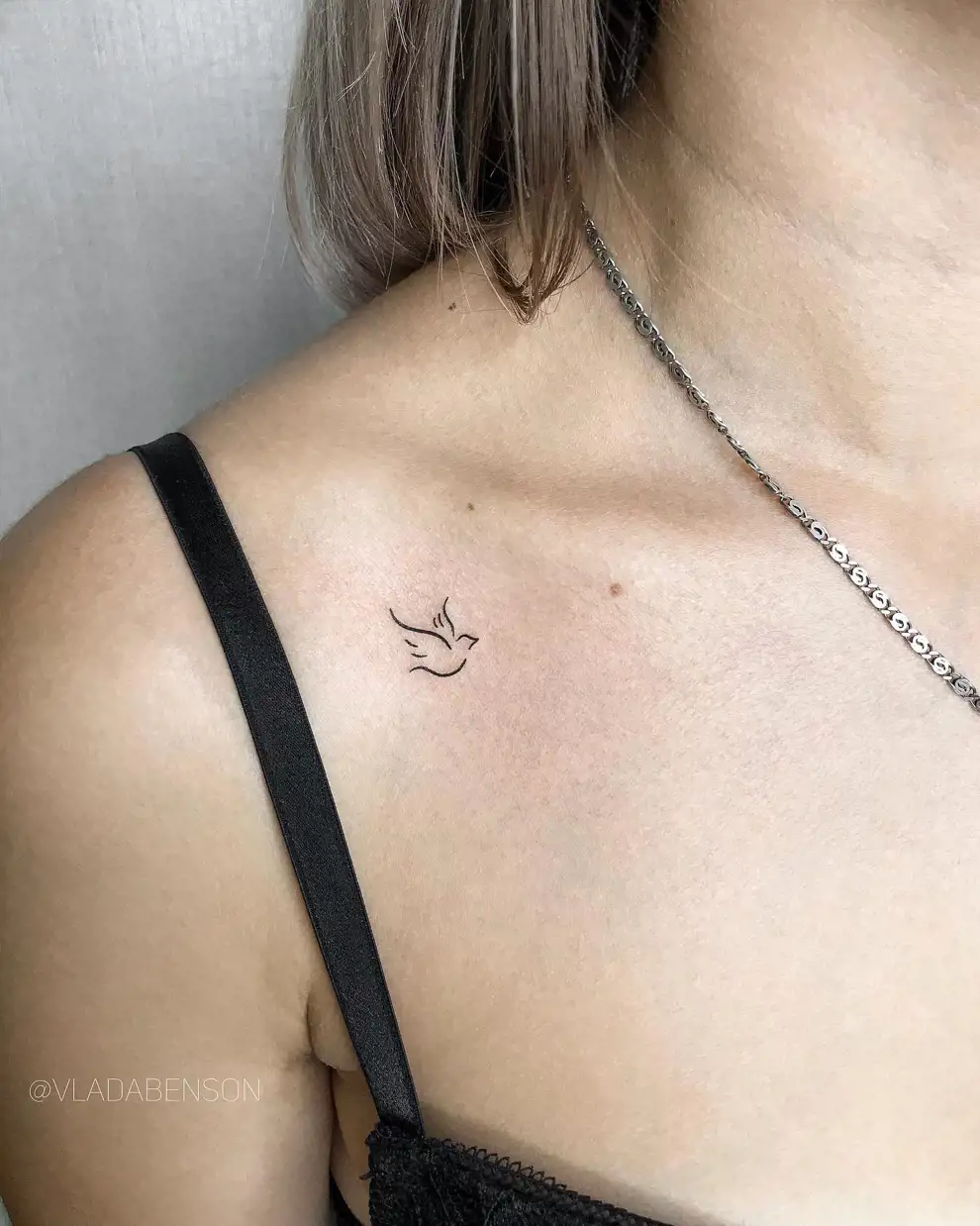 Tatuajes pequeños para mujer: paloma