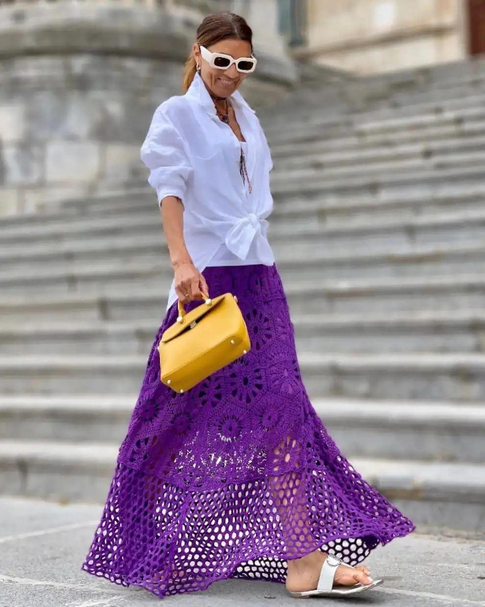 Colores que combinan con el morado: blancoTendencias de moda verano 2023: crochet