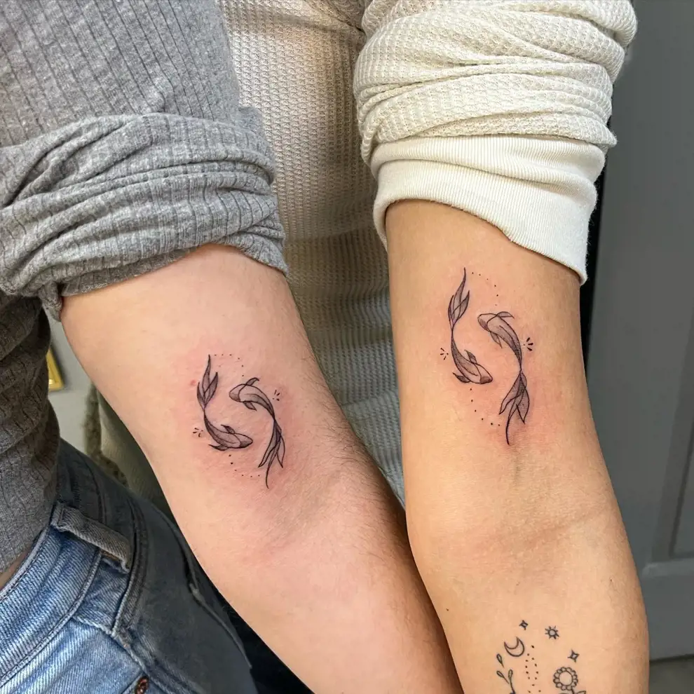 Tatuajes para amigas: peces koi