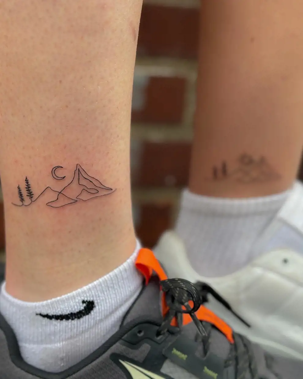 Tatuajes en pareja: montañas