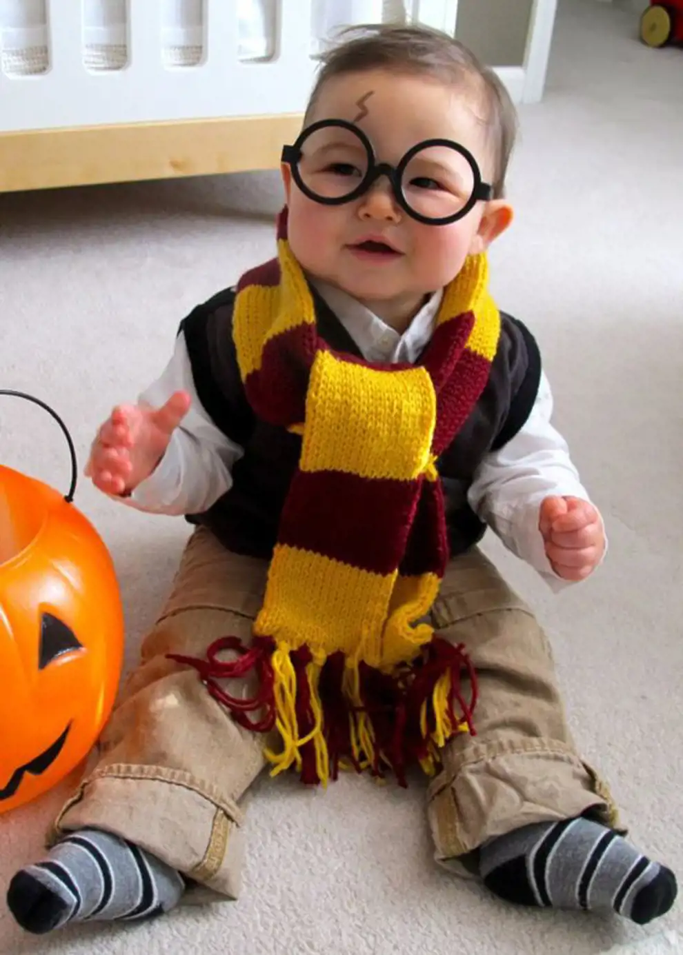 Disfraz Harry Potter para bebe talla 1-2 años - Tusdisfracesbaratos.com