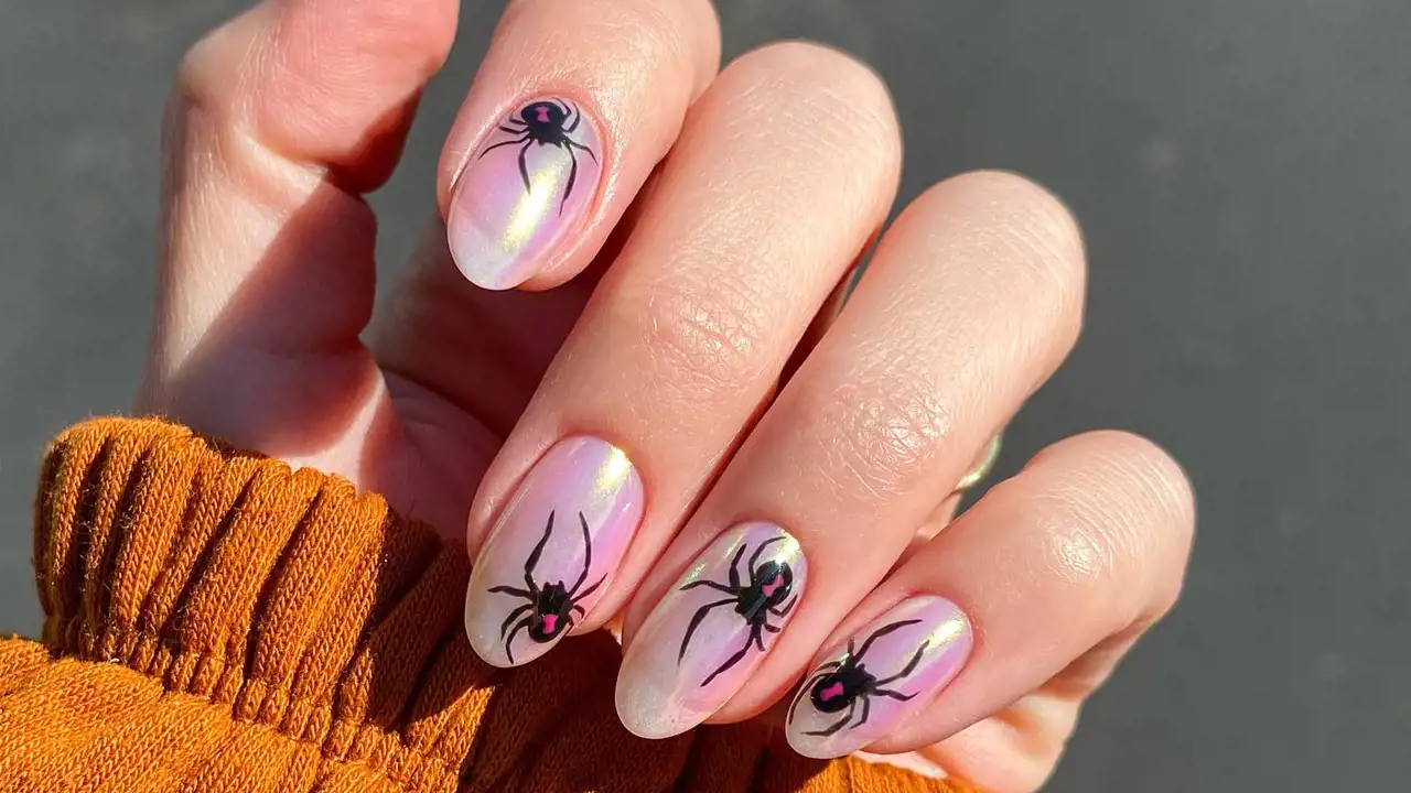 15 ideas de uñas para Halloween 2023: diseños bonitos (y terroríficos) para todos los gustos