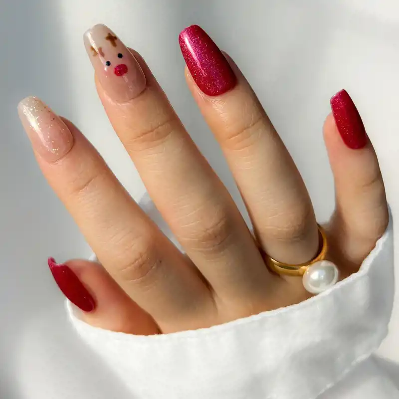 5 esmaltes de uñas de Primor para hacerte una manicura navideña en casa sin gastar más de 4 euros