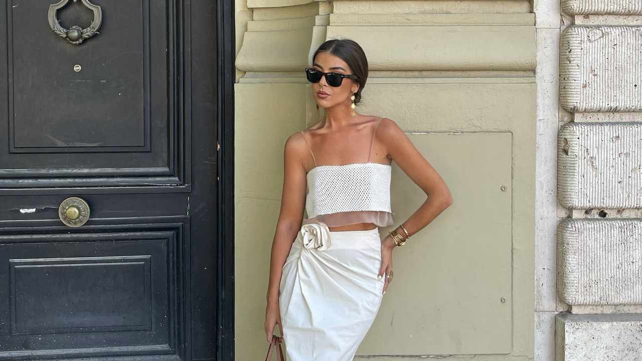 Cómo combinar faldas blancas, la tendencia más elegante de la temporada