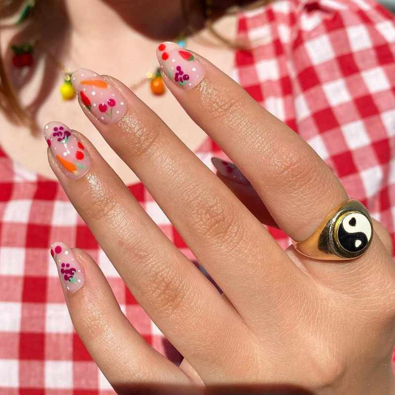 Ideas de uñas tutti frutti: la tendencia en manicuras más fresca y rejuvenecedora del verano