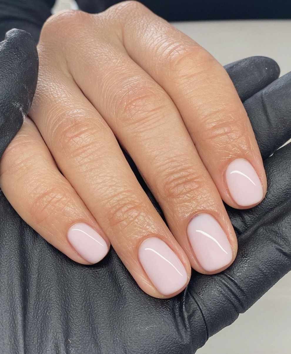 chantilly nails