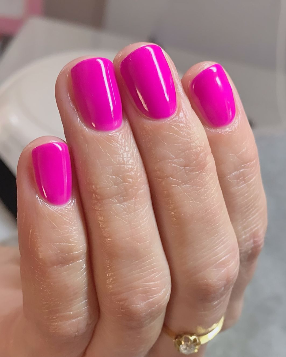 Manicura rosa