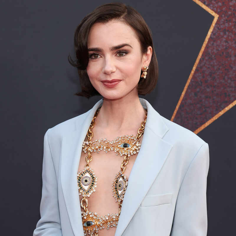 El color de uñas que lleva Lily Collins en Emily in Paris es el que arrasará este otoño