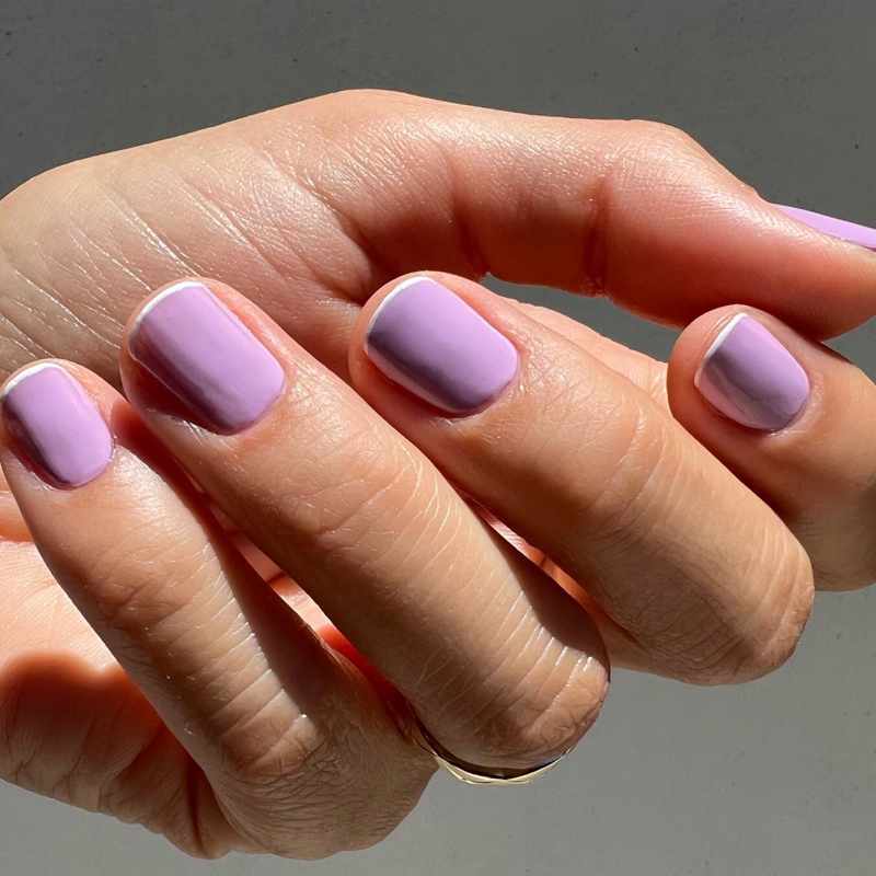 Ni negro, ni rojo: 7 colores en tendencia para Otoño/Invierno que alargan las uñas y rejuvenecen manos