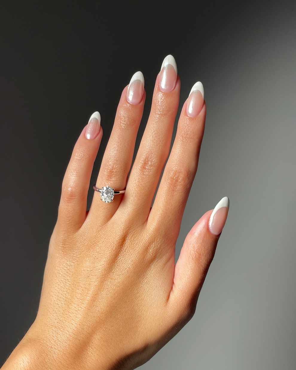 Uñas francesas elegantes Glaseada 